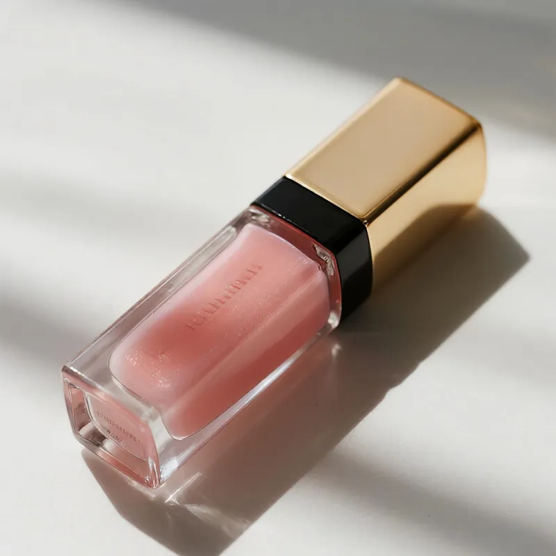 Soláthairtí snasta liopa sa tSín